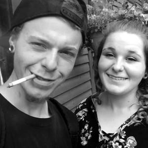 Meet your Posher, Logan